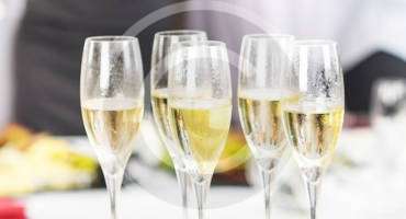 Planning a Wedding Menu Can Be Daunting